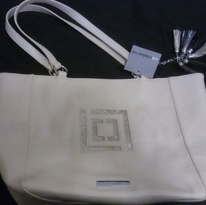 Liz Claiborne hand bag